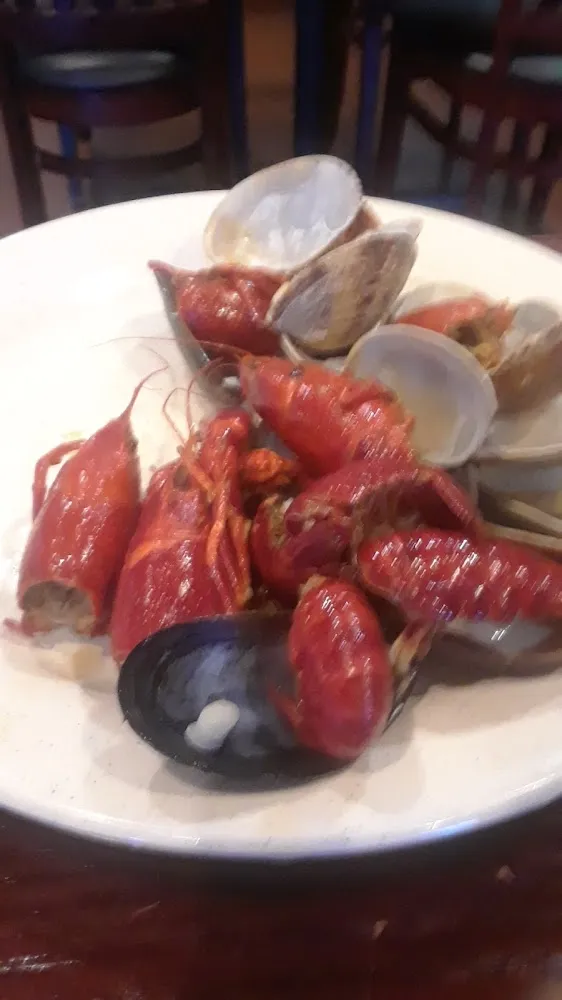 Crawfish and Clams